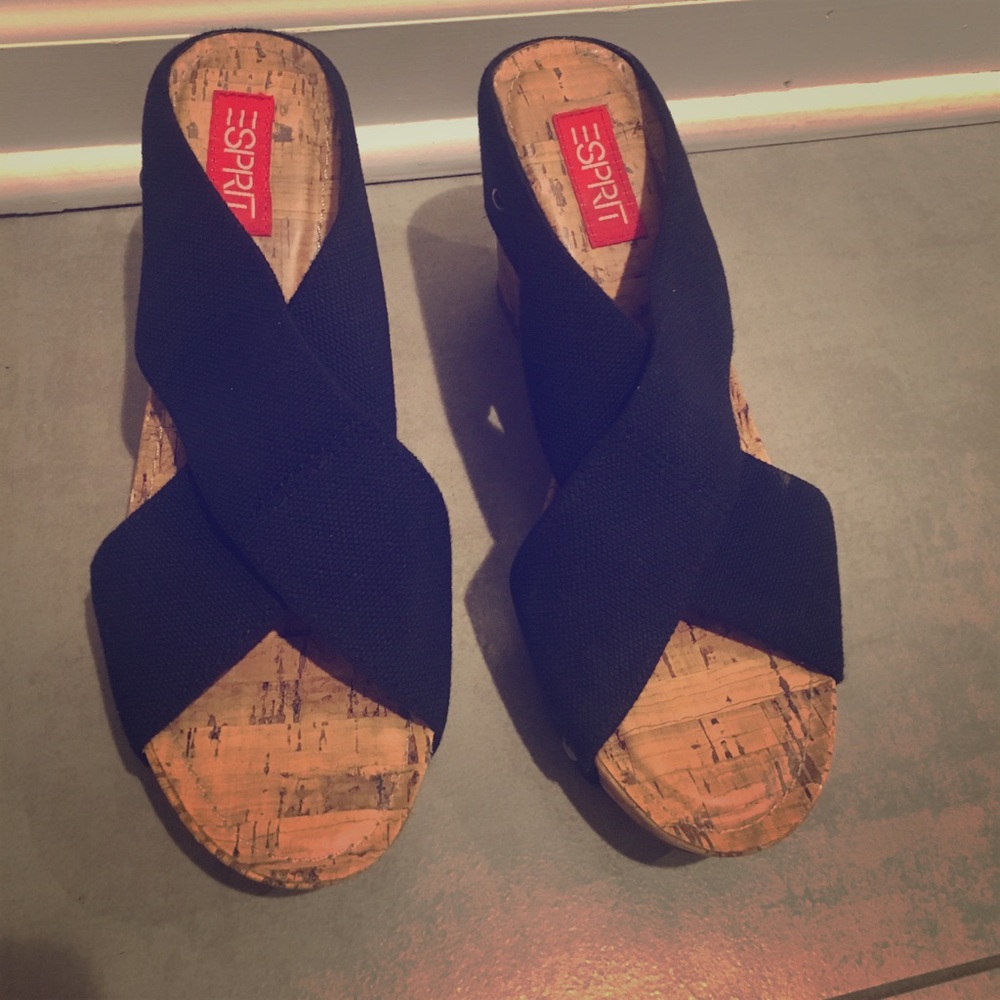 Esprit wedge slippers
